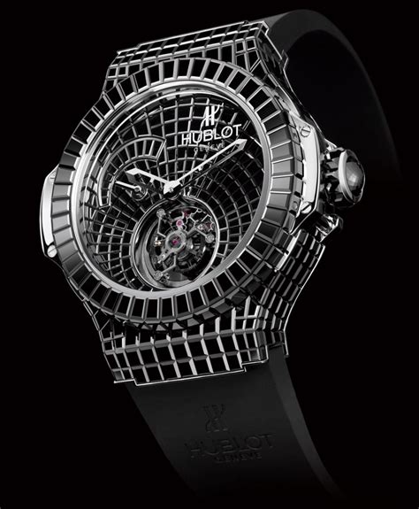 Hublot Shows One Million Dollar Black Caviar Timepiece